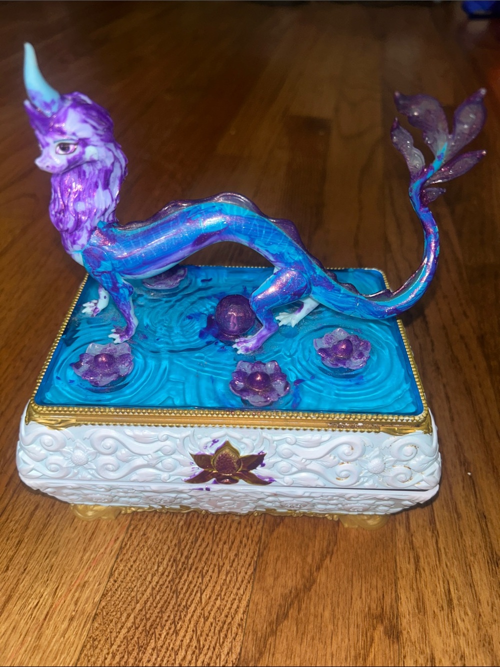 Disney Hand-Painted Raya & The Last Dragon Sisu Dragon Jewelry Chest